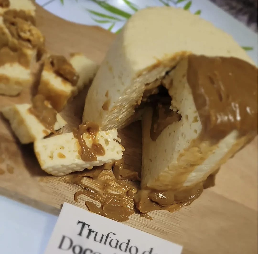 Queijo Gourmet Trufado com Doce de leite