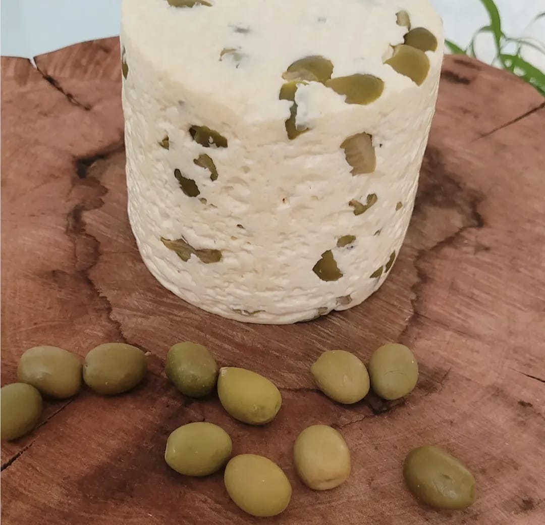 Queijo Gourmet de Azeitona